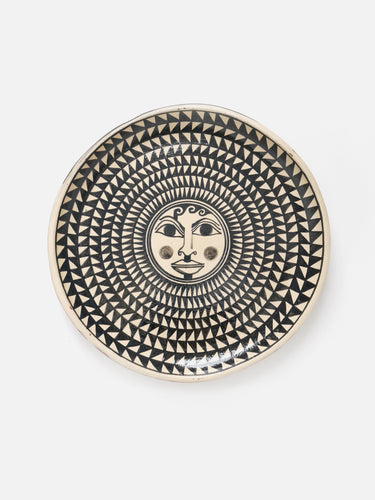 Ceramic plate · Michoacán · Black & white