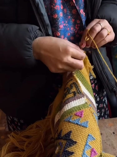 Wool blanket · Bumthang · Amber